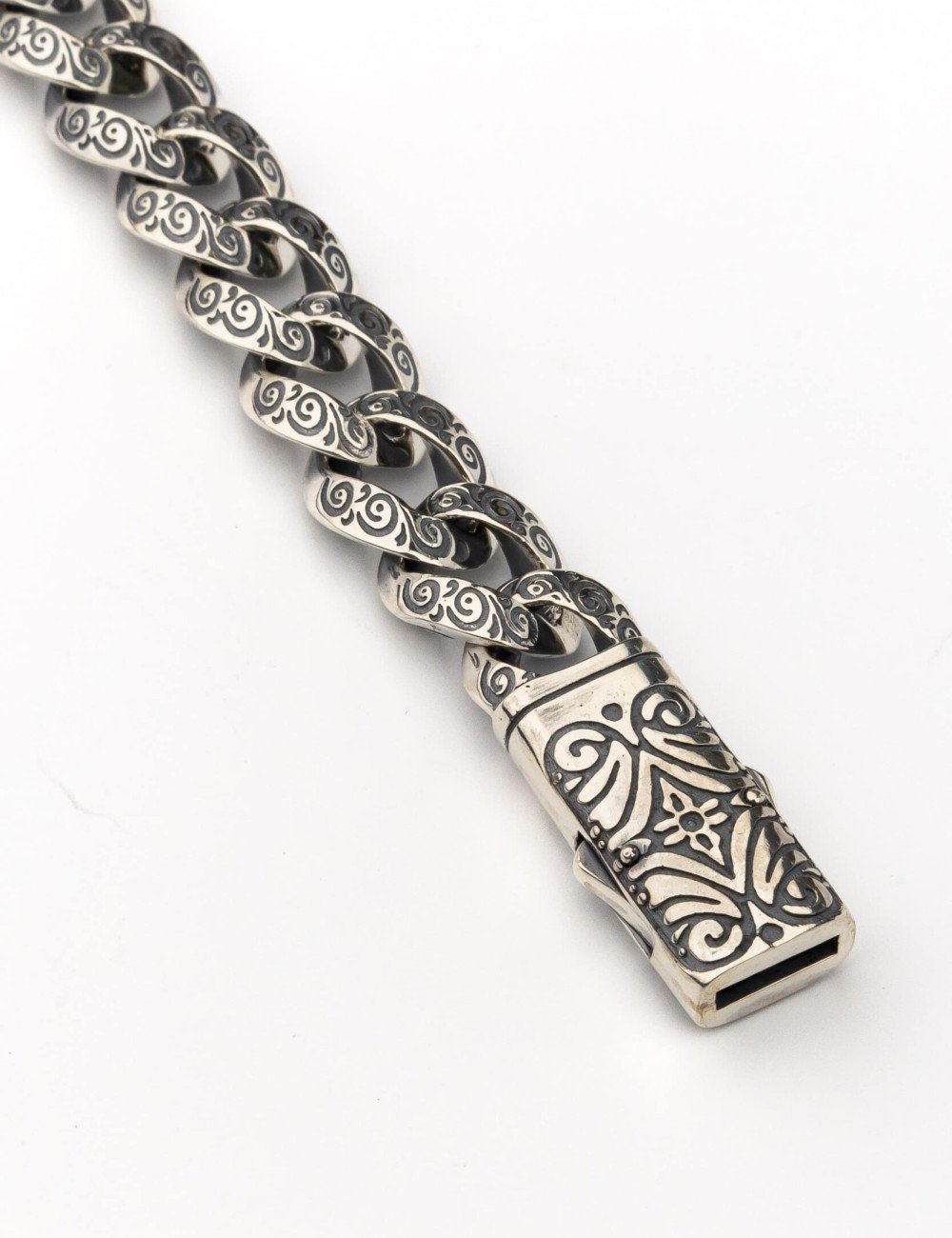 Браслет из серебра и золота c бриллиантами и рубином