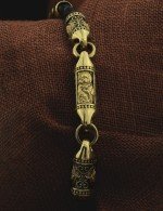 Браслет из лимонного золота c кожаным шнурком