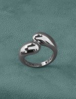 Кольцо из белого золота