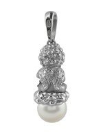 Подвеска из белого золота c жемчугом