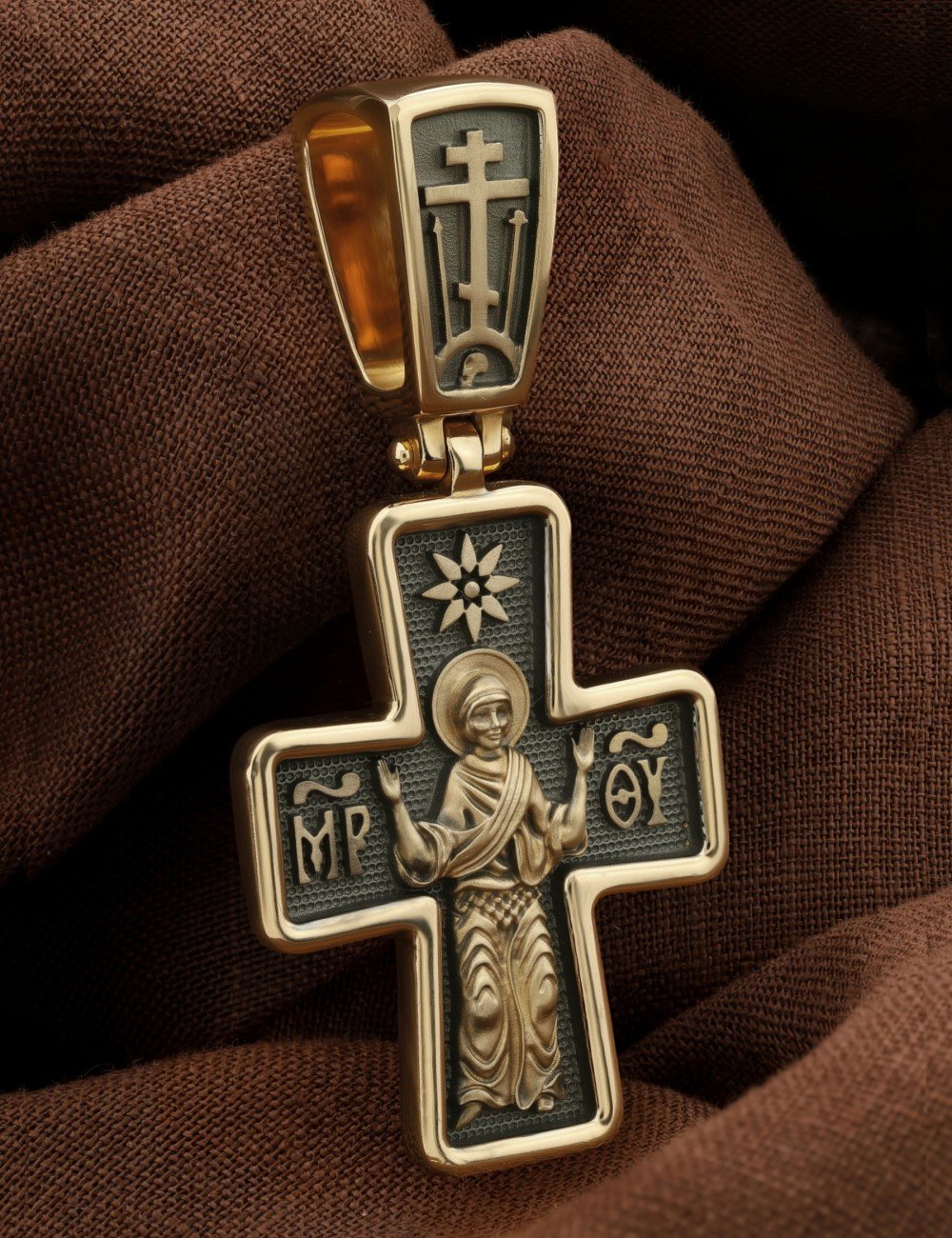 Крест из лимонного золота