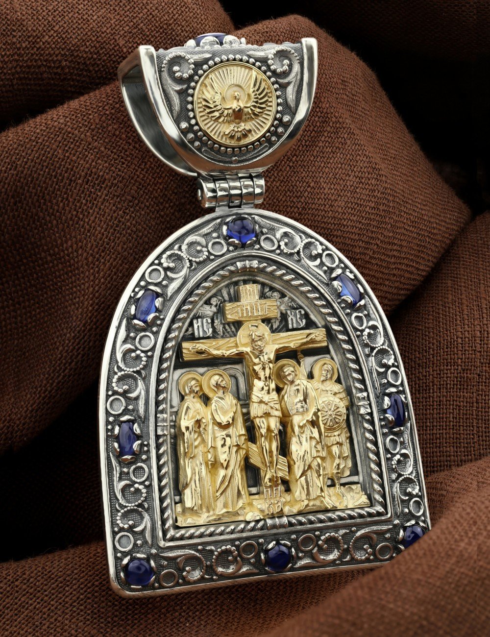 Образок из серебра 925 пробы и золота 585 пробы c сапфиром