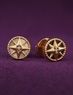 Серьги из золота c бриллиантами, ониксом и перламутром