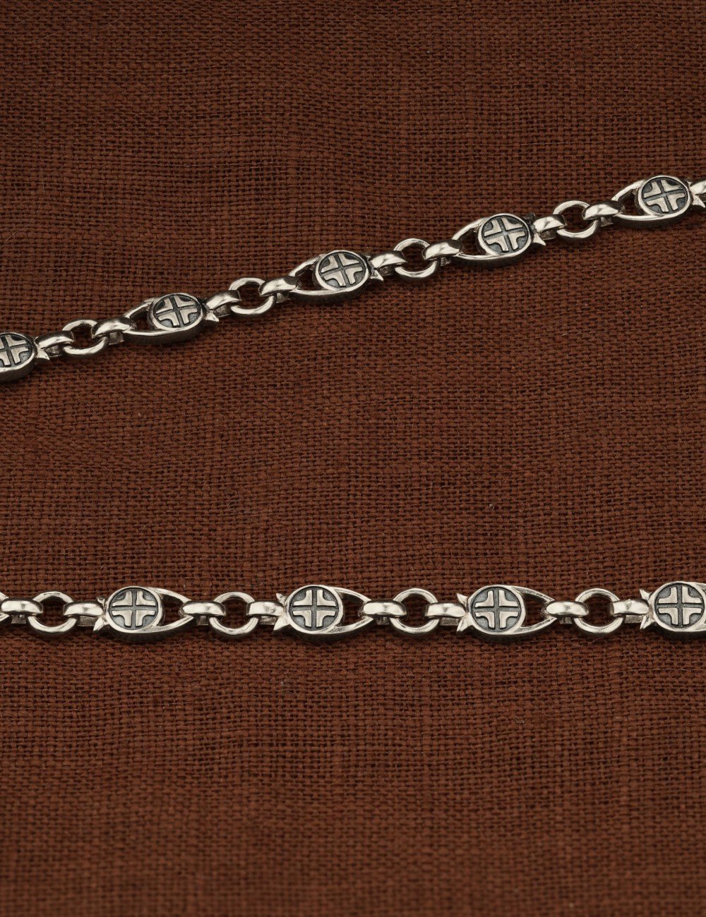 Цепь из белого золота