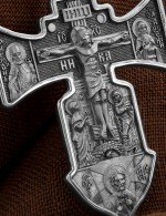 Крест из белого золота