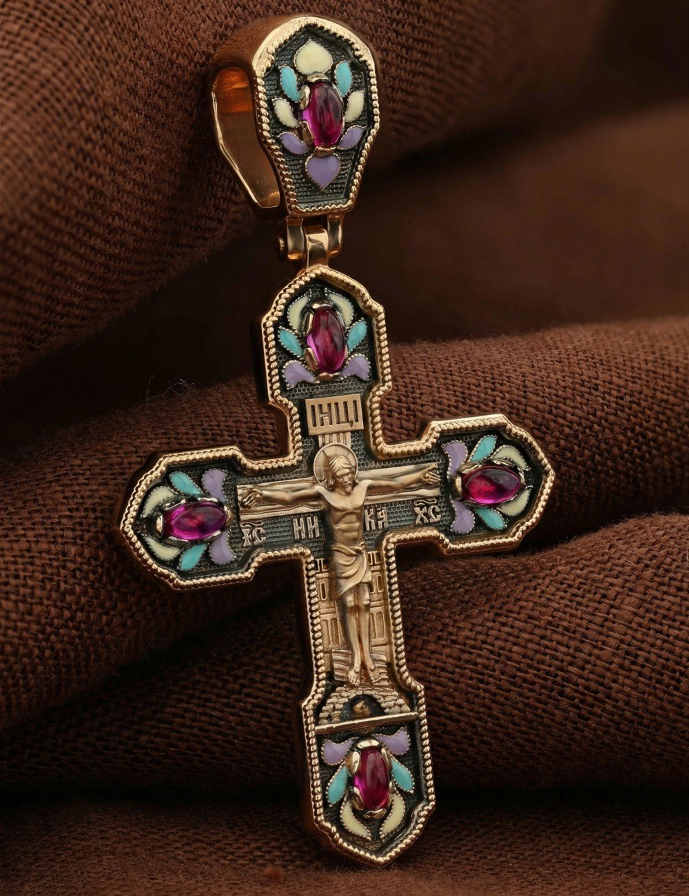 Крест из золота c эмалью и рубином