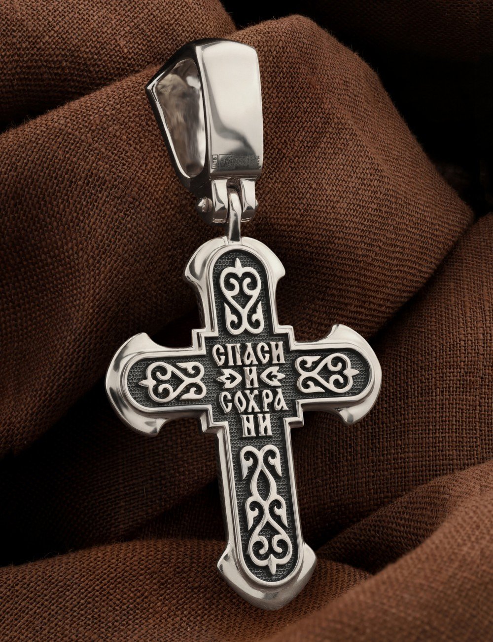Крест из белого золота