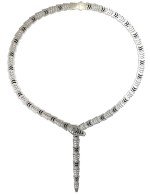 Колье из белого золота c бриллиантами и ониксом