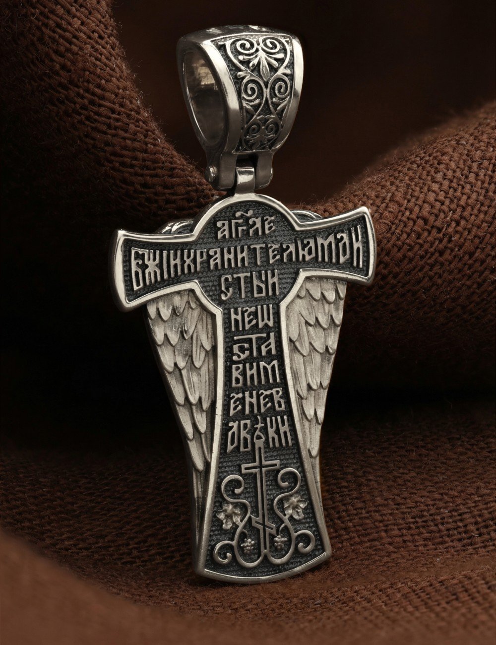 Крест из белого золота