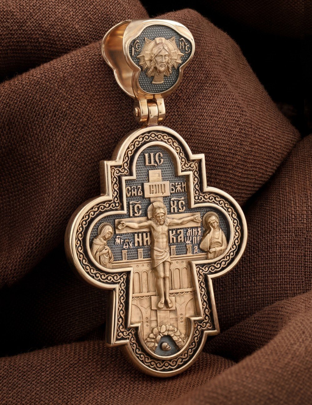 Крест из золота