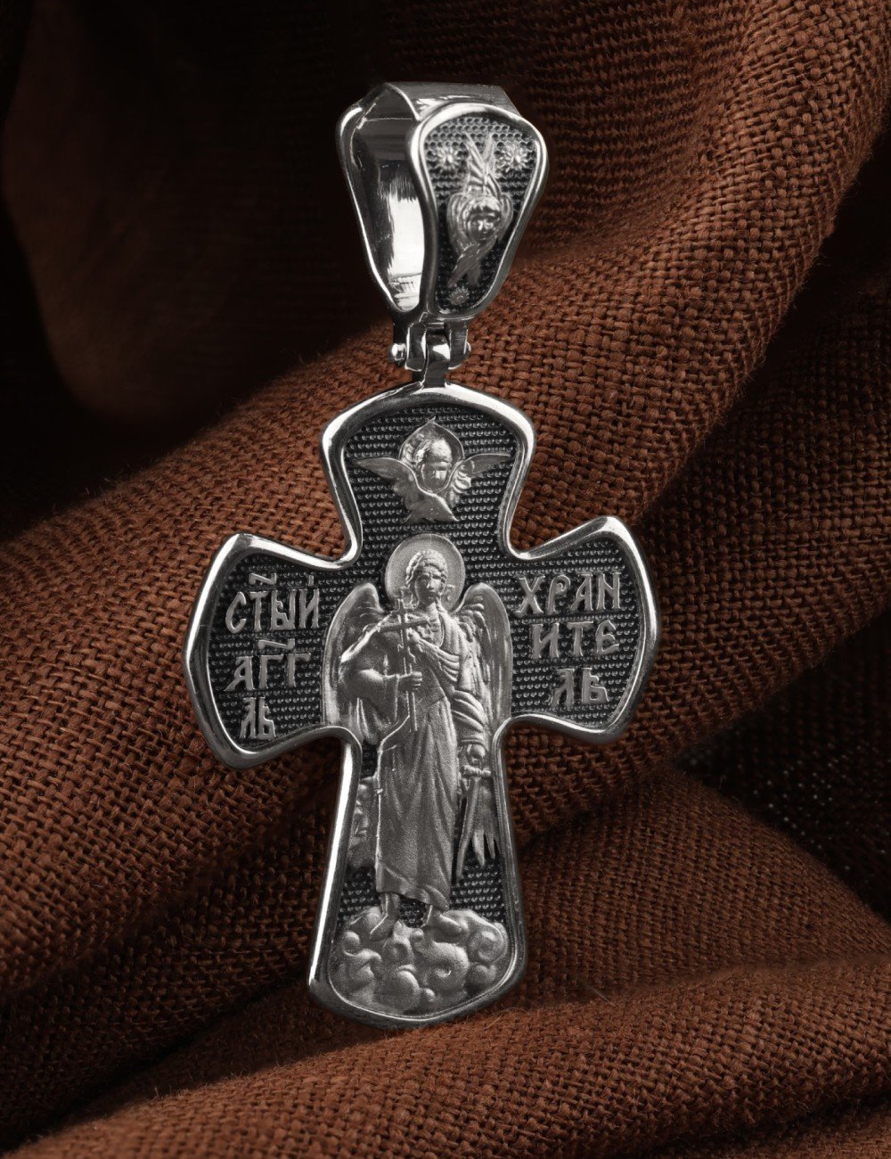 Крест из белого золота