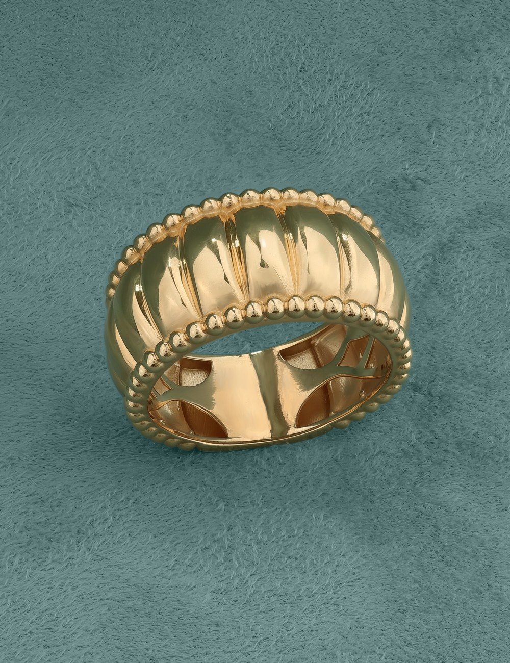 Кольцо из золота