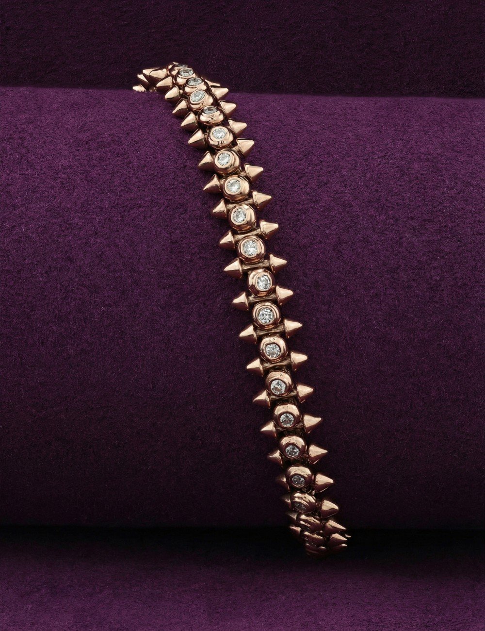 Браслет из розового золота c бриллиантами