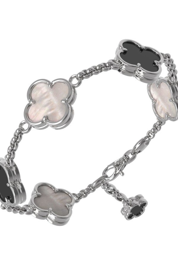 Браслет из белого золота c ониксом и перламутром