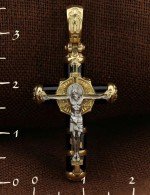 Крест из лимонного золота c ониксом