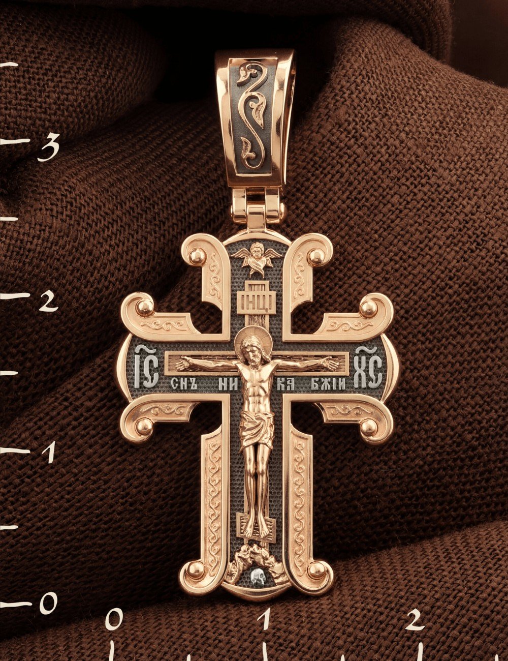Крест из золота
